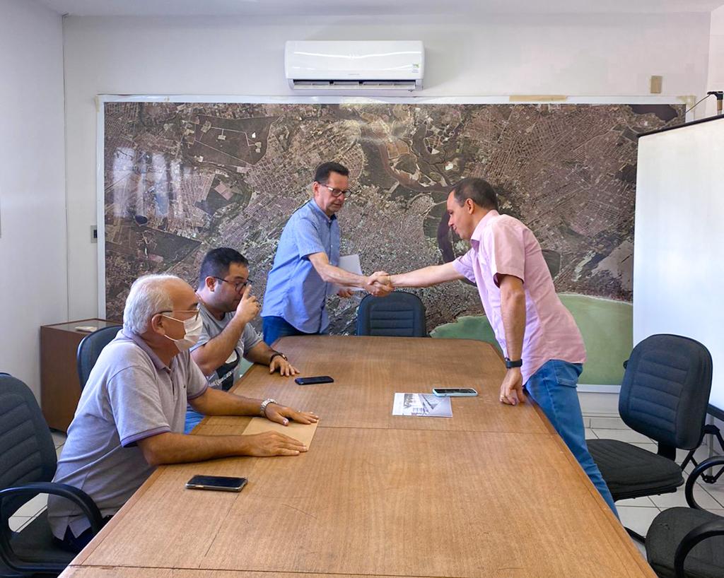 Reunião na Secretaria de Obras de Natal (Semov)